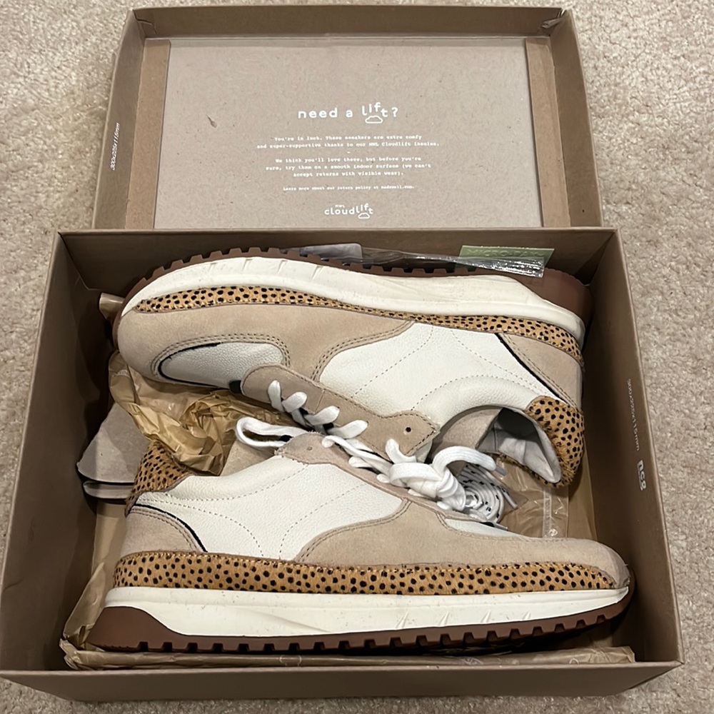 Madewell sneakers size 8.5. Never worn!